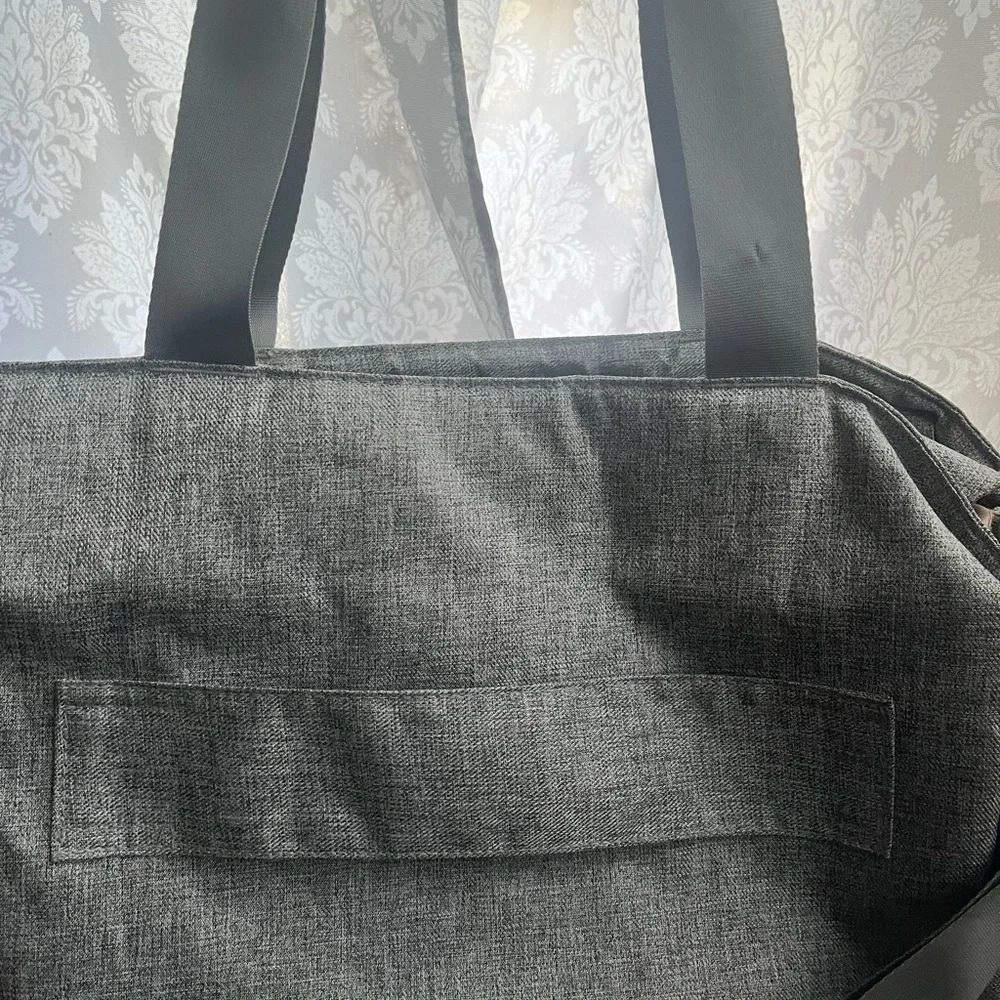 Mommore gray diaper bag like new